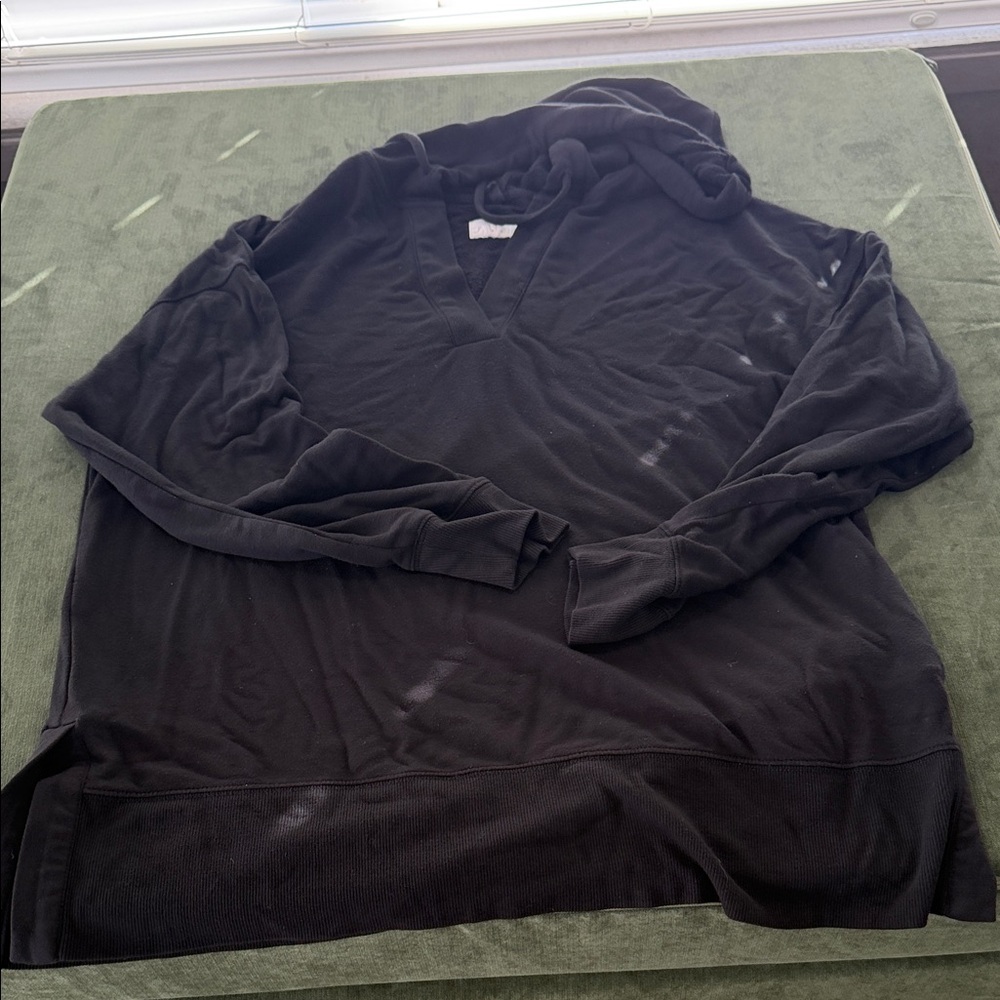 Lou & Grey Cozy Black V-Neck Pullover
